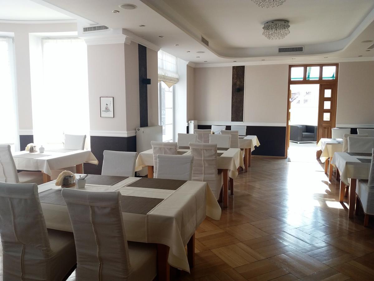 Villa Le Lux Mikołajki Exterior photo